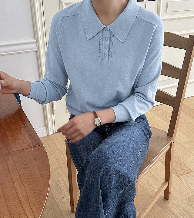 Cable collar viscose knit