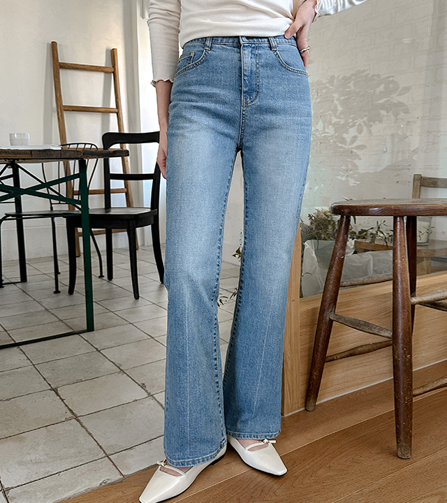 Leggings line bootcut denim pants