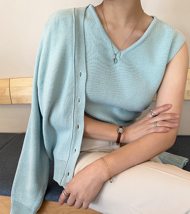 Fog knit tank top cardigan set