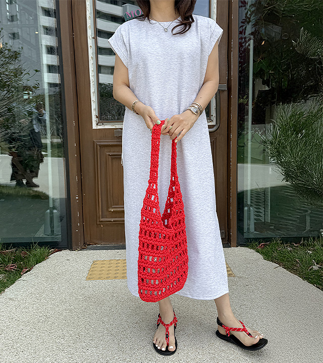 Diagonal back shirring one-piece
