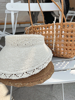 Simple punching tumbler sun cap