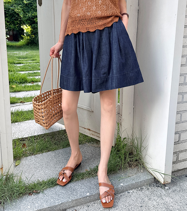 Ricoa Pintuck Denim Skirt