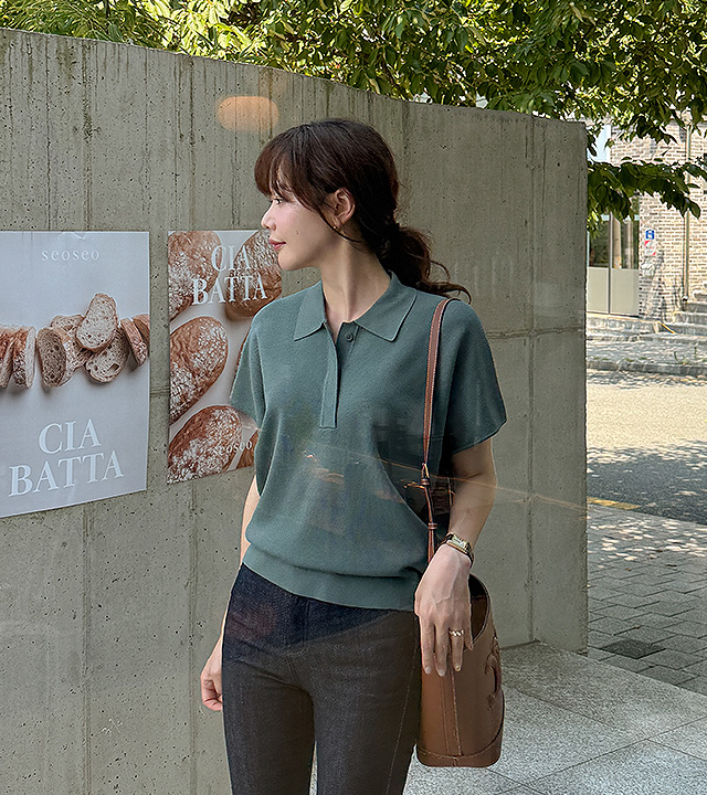 Time Hidden Short-Sleeved Collar Knit