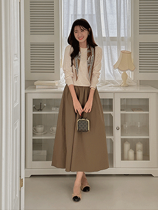 Sandalwood banding skirt