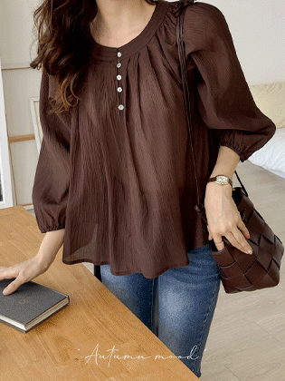 Sophia shirring blouse