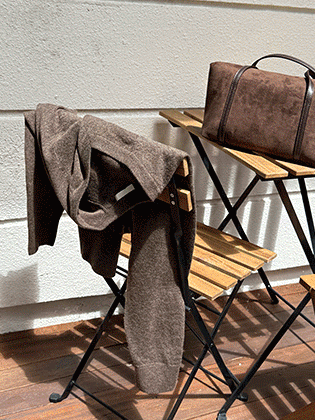Woody Wool V-Neck Knit