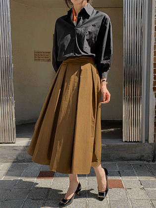 Audrey Pintuck Full Skirt
