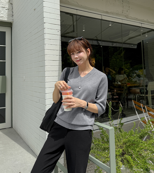 Soft Cashmere 7-part Knit (2 Types: Round Neck/V-Neck)