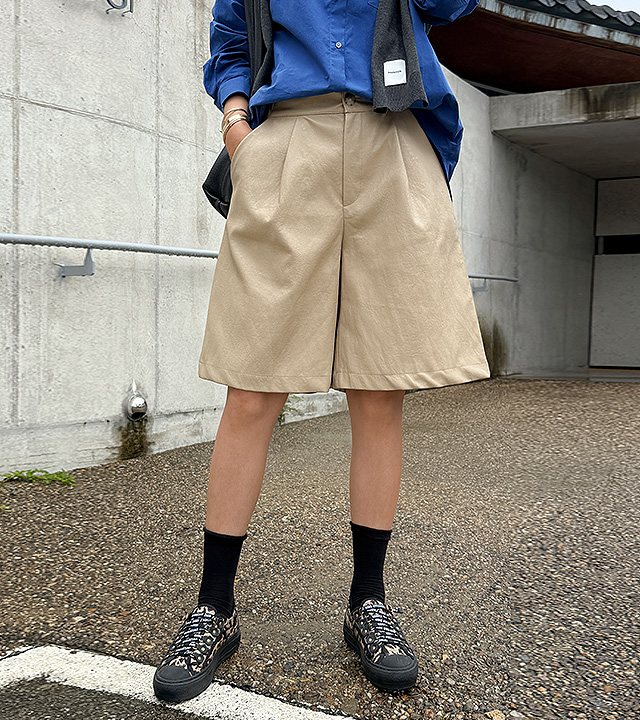 French pintuck leather pants