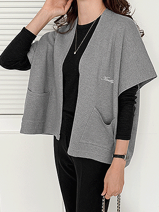 KD shawl-line knit vest
