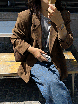 Tailored suede jacket