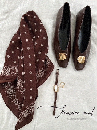 Paisley Frame Scarf