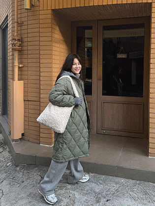 Quilted hooded long padded jumper