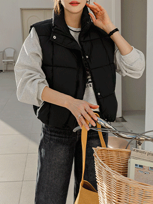 Nouveau high-neck padded vest