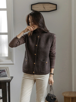 Noi Gold Button Knit Vest
