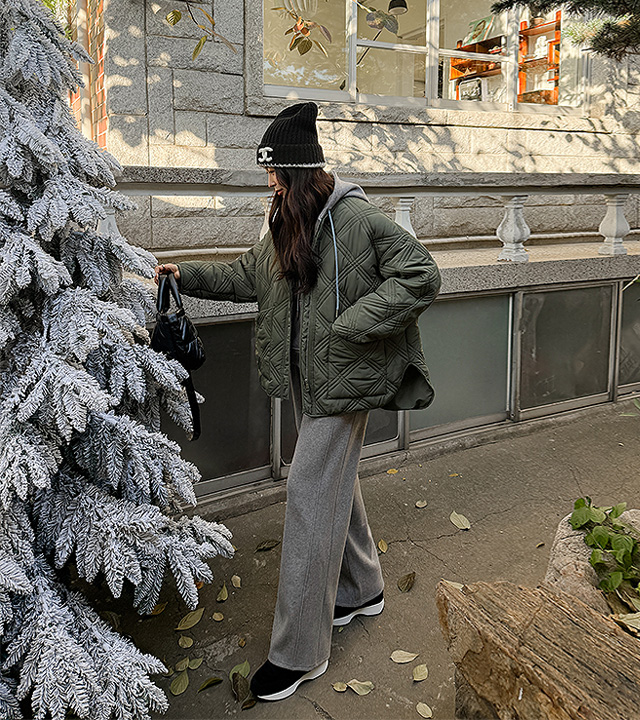 [MADE] Oblique Square Quilting Jumper