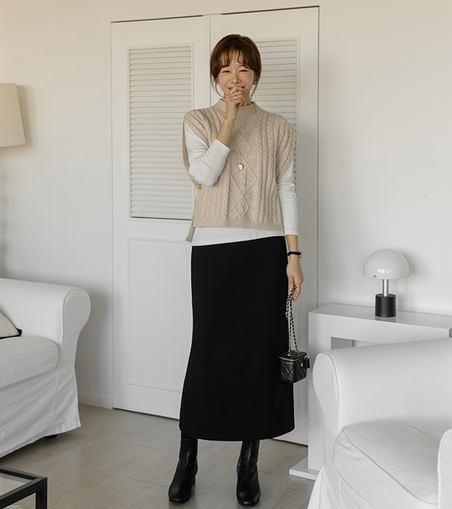 [MADE] Cheese Mink H-Line Skirt