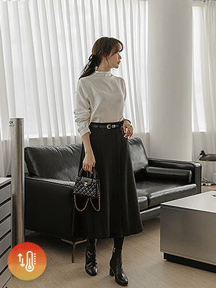 Rime pintuck fleece skirt