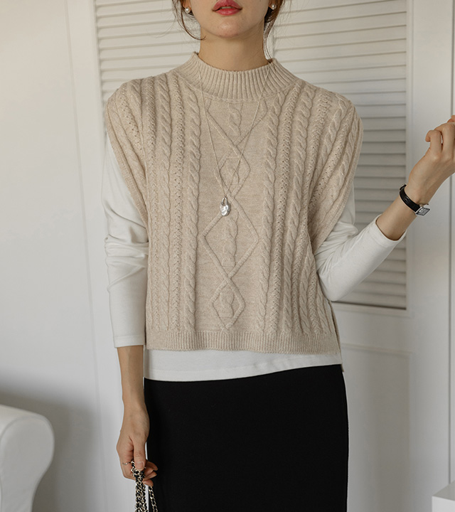 Luxe Pearl Poncho Knit Vest