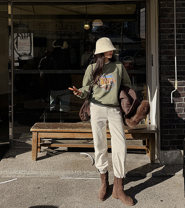 Rose Peach Fleece Man-to-Man