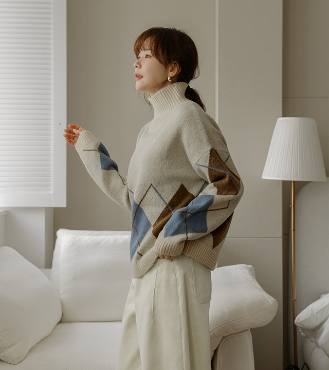 Plain argyle half-neck knit