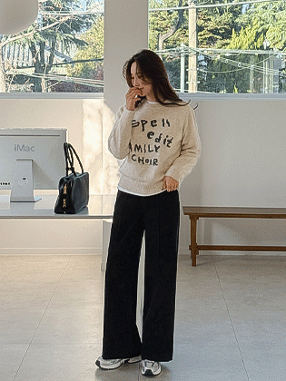 Spell lettering wool knit