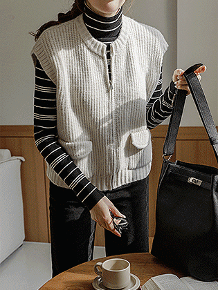 Core Haji Knit Vest