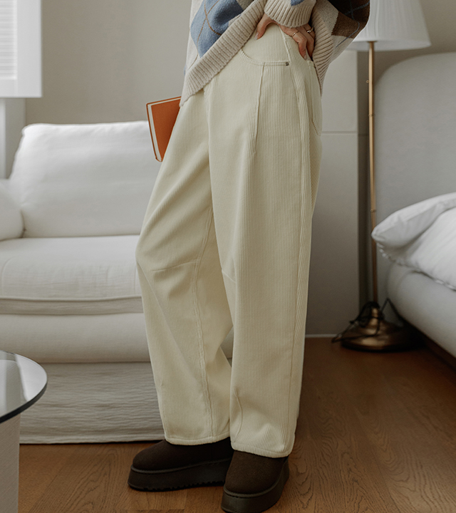 Heating Curve Fit Corduroy Raised Fleece Pants 
