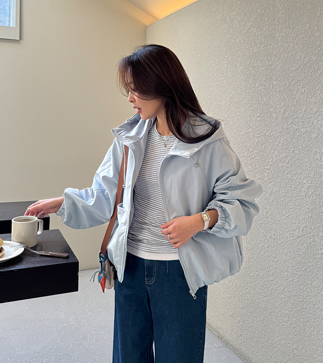 Welt Pocket A-Line Hooded Jumper