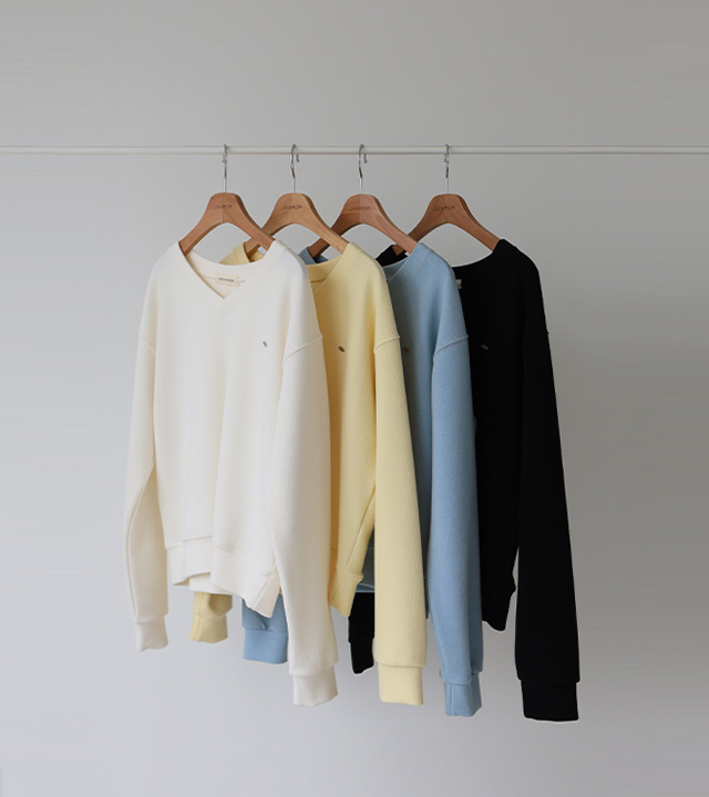 [MADE] Manon V-neck Man-to-Man 