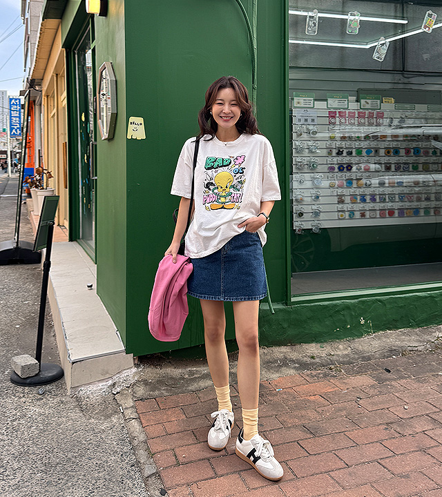Tweety Pigment Boxy Fit Tee 