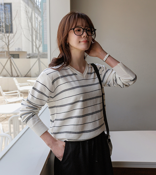 Annie Striped V-neck Knit
