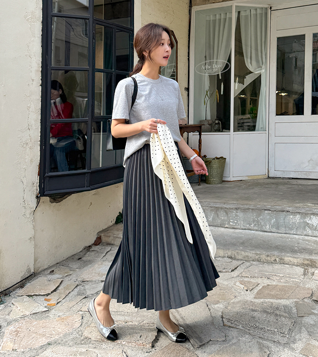 René color-block pleated skirt