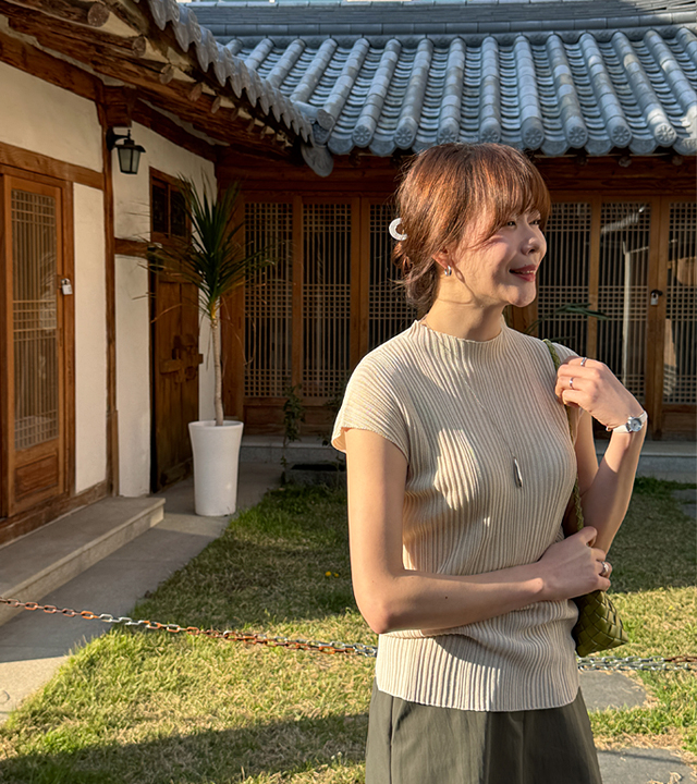 Pleated Cap Sleeve Linen Knit