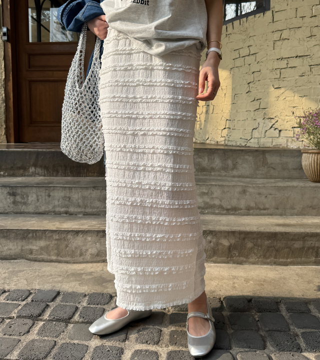 frilled lace long skirt