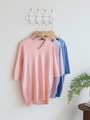 Chalice V-neck Sleeveless Knit