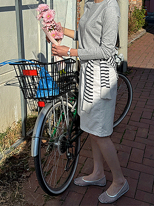 Knee-length Non-Faded Bermuda Denim Pants