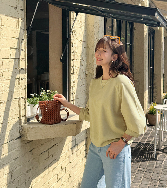 Coco Tulip Sleeve Sweatshirt