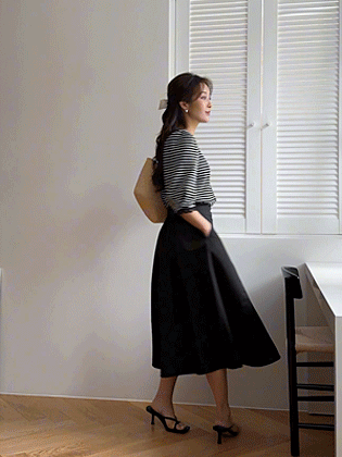 Benoit pintuck full skirt