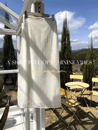 Belline Mini Dot Wrinkle Skirt