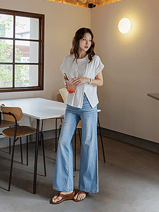 Fresh Flare Denim Pants