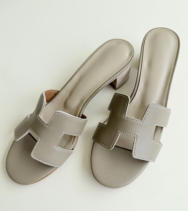 Oasis H slipper heels