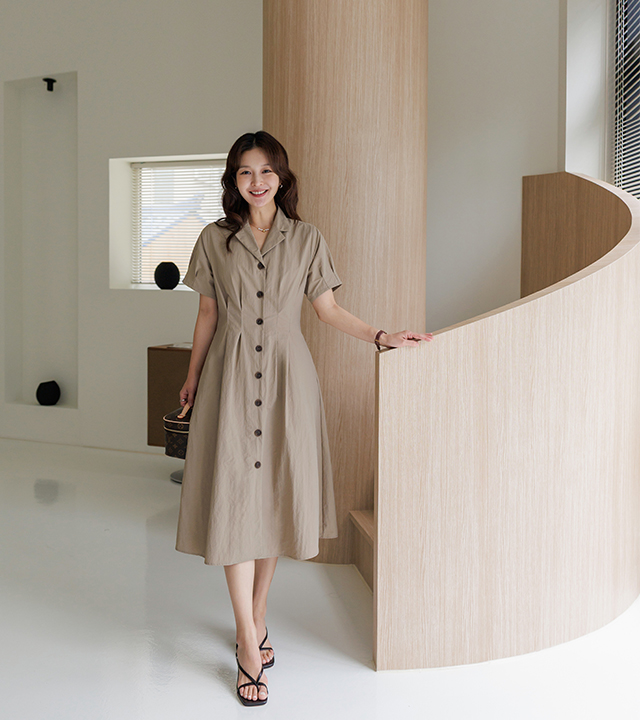 Riel pintuck dress