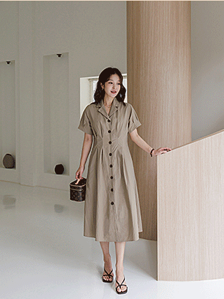 Riel pintuck dress