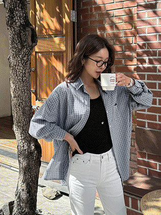 Grid patch seersucker shirt