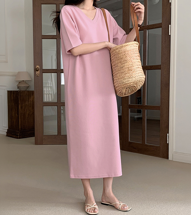 Daycell V-neck dress
