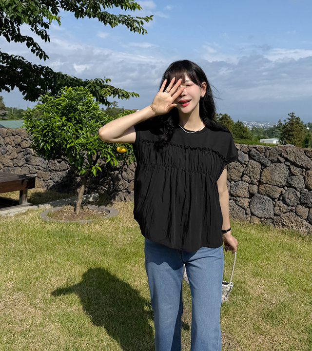 Anna Shirred T-Blouse