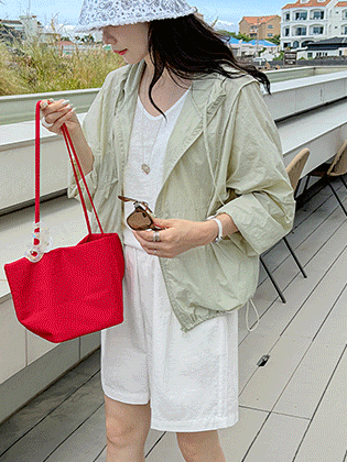Shelter Airy Wind Jumper