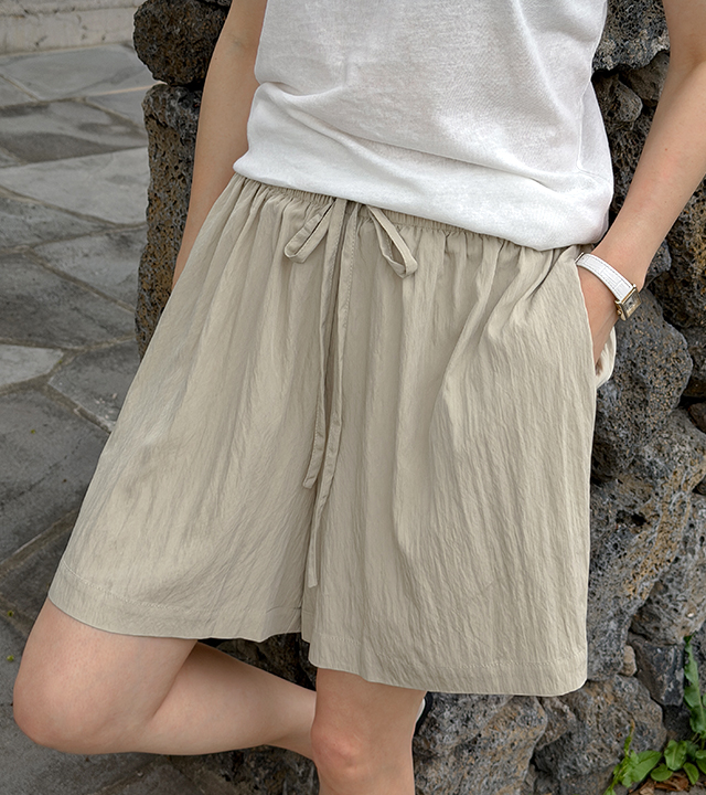 [MADE] Cuban Elastic Waist Shorts