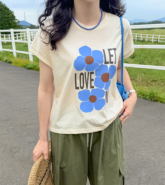 Margaret Printed Silket Tee